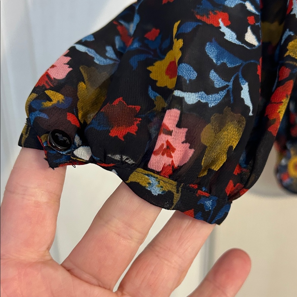 Zara Basic Size Small Multicolor Floral Blouse Na… - image 4